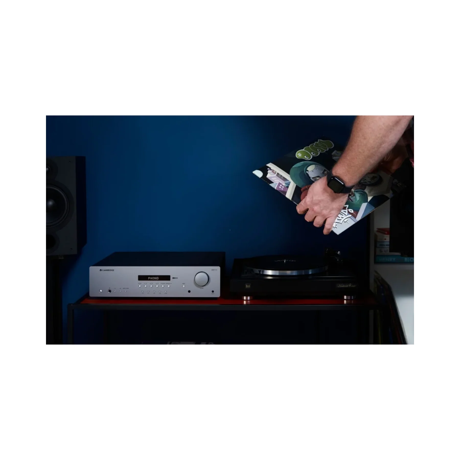 CAMBRIDGE AUDIO AXR100 FM/AM Stereo Receiver - Image 3