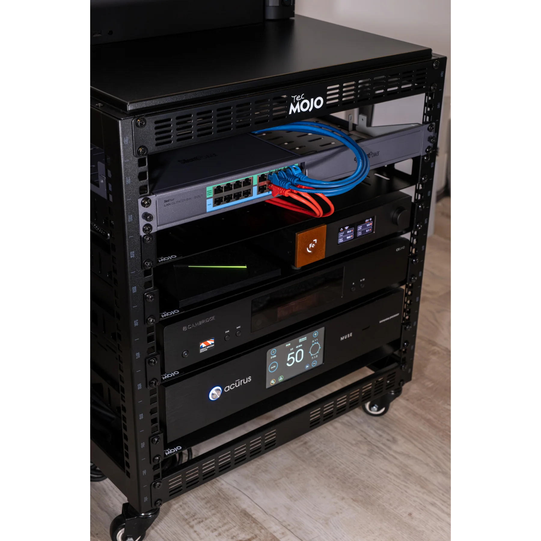 iFi Audio SilentPower LAN iSilencer Galvanically Isolated Network Conditioner with Surge Protection - Image 6
