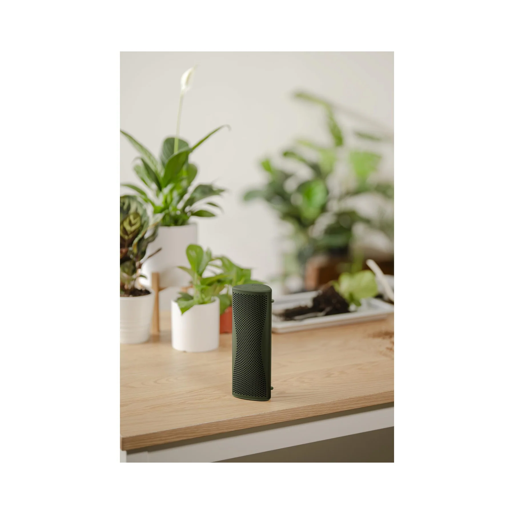 KEF MUO Portable Bluetooth Speaker - Clearance / Open Box - Image 44