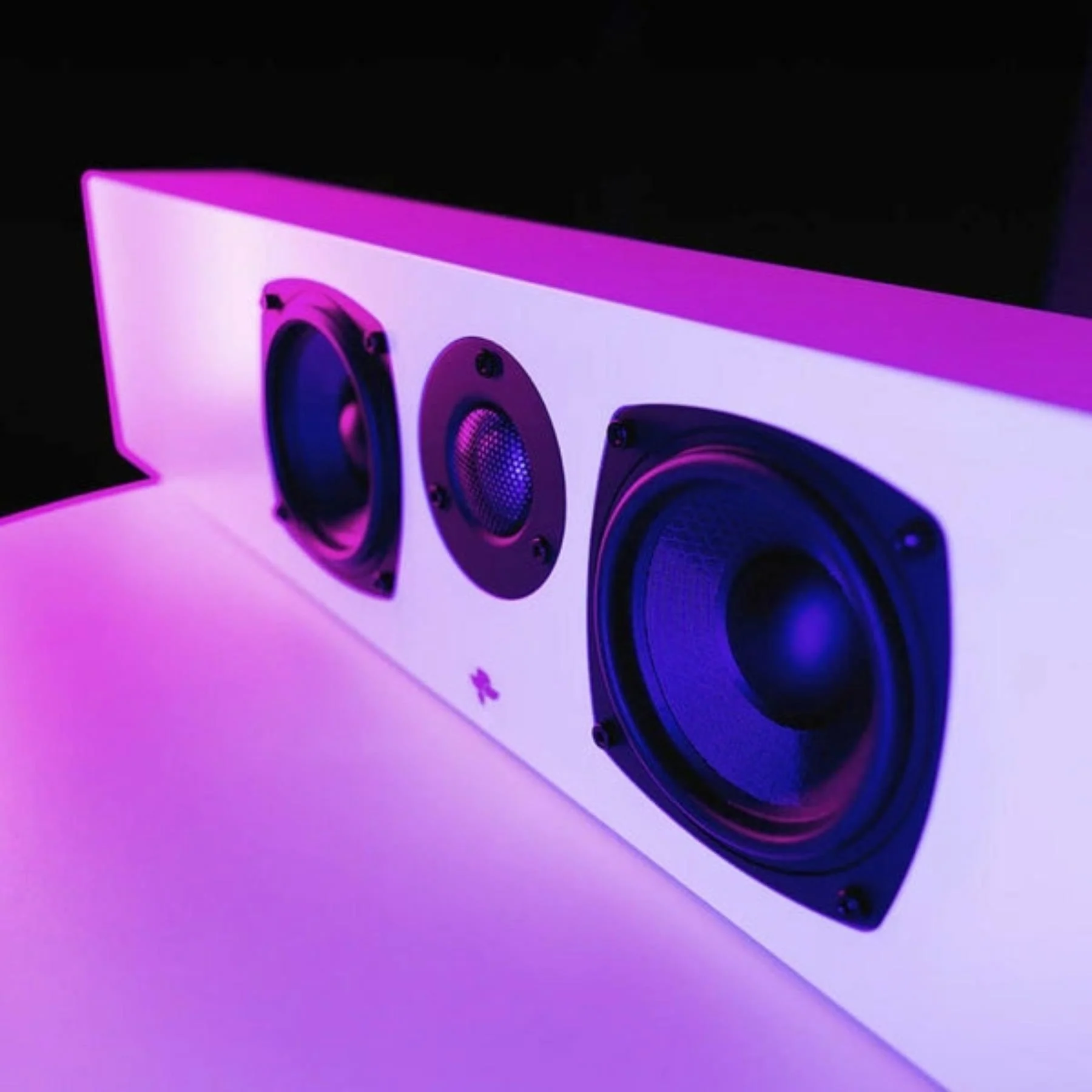 KIN Solo OnâWall Speaker â Satin Black - Image 6