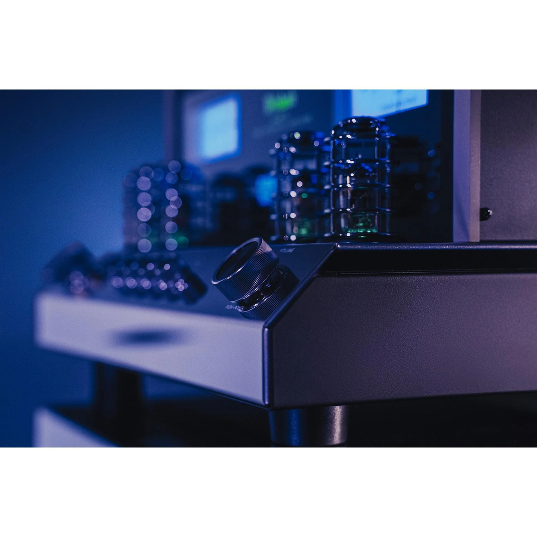 McIntosh MA2375 Vacuum Tube Integrated Amplifier - Image 8
