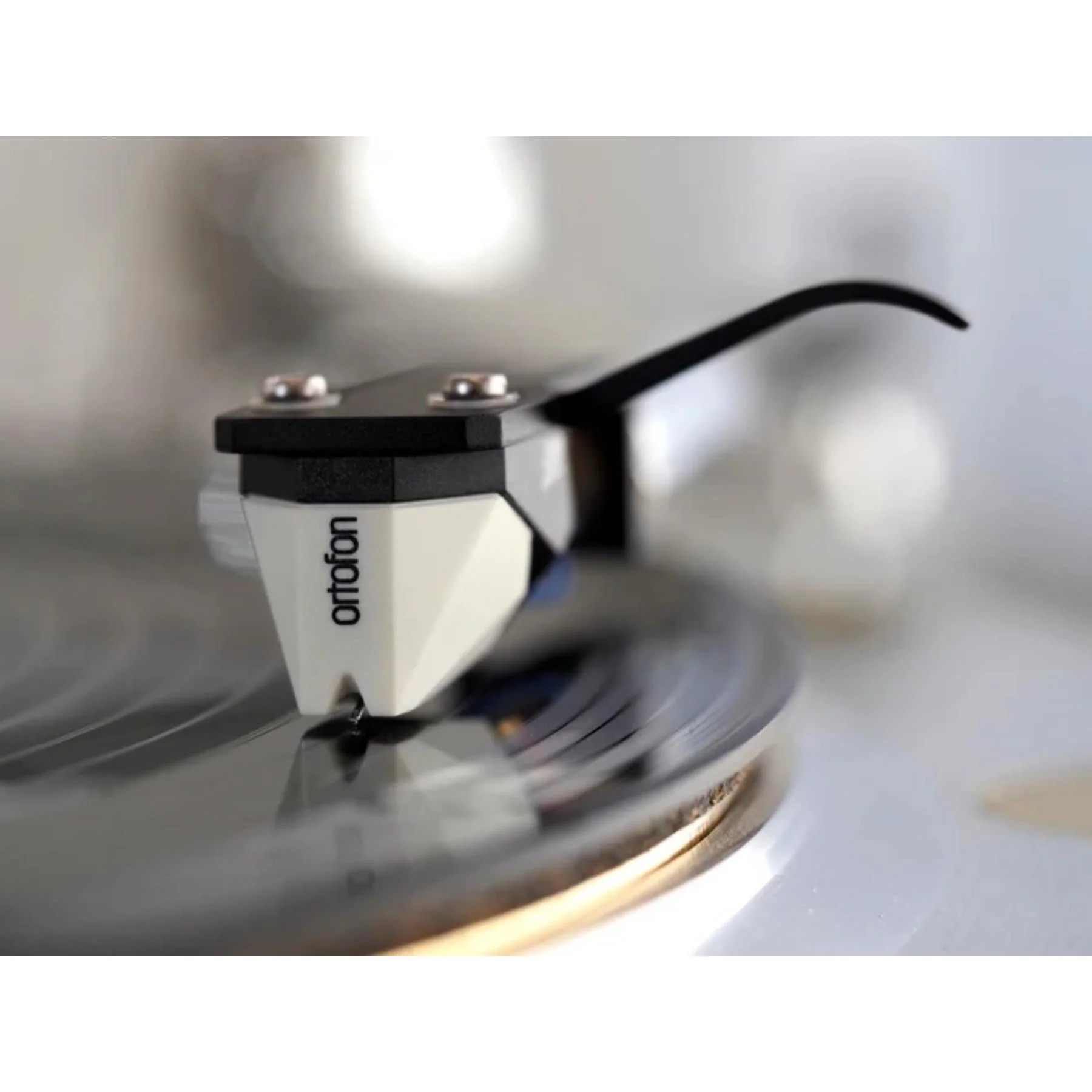 Ortofon 2M Mono Moving Magnet Cartridge Premounted on SH-4 Headshell - Image 4