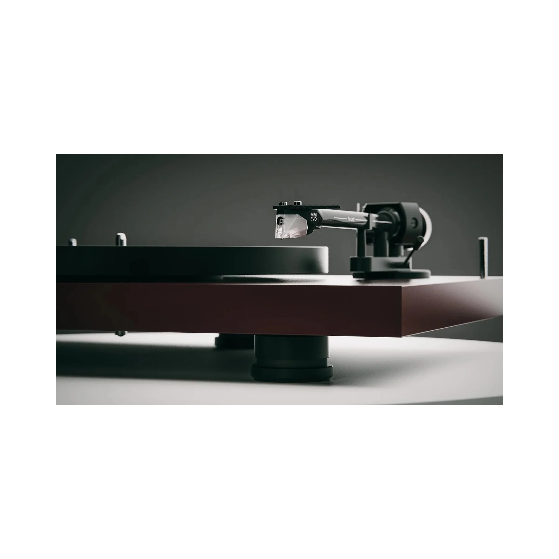 Pro-Ject Debut Carbon EVO 2 Turntable - Image 13