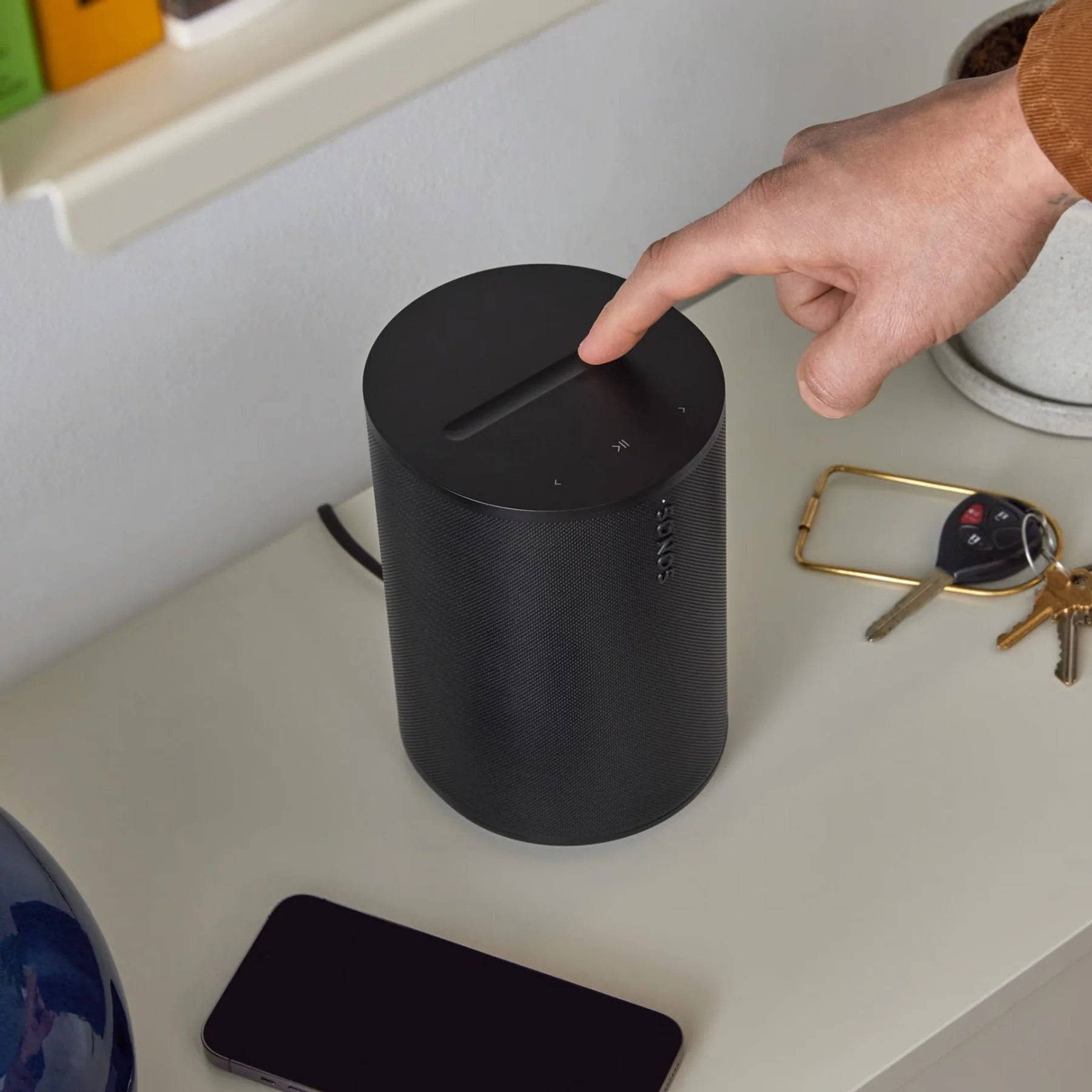 Sonos Era 100 SL Compact Wireless Smart Speaker - Image 7