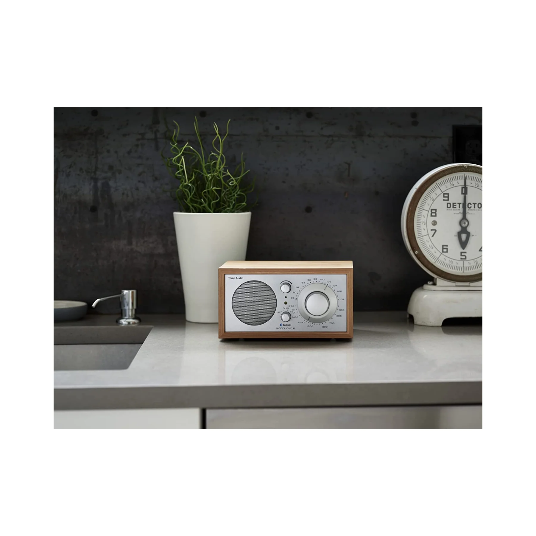 Tivoli Audio Model One BT The Classic - Upgraded with Bluetooth - Image 7