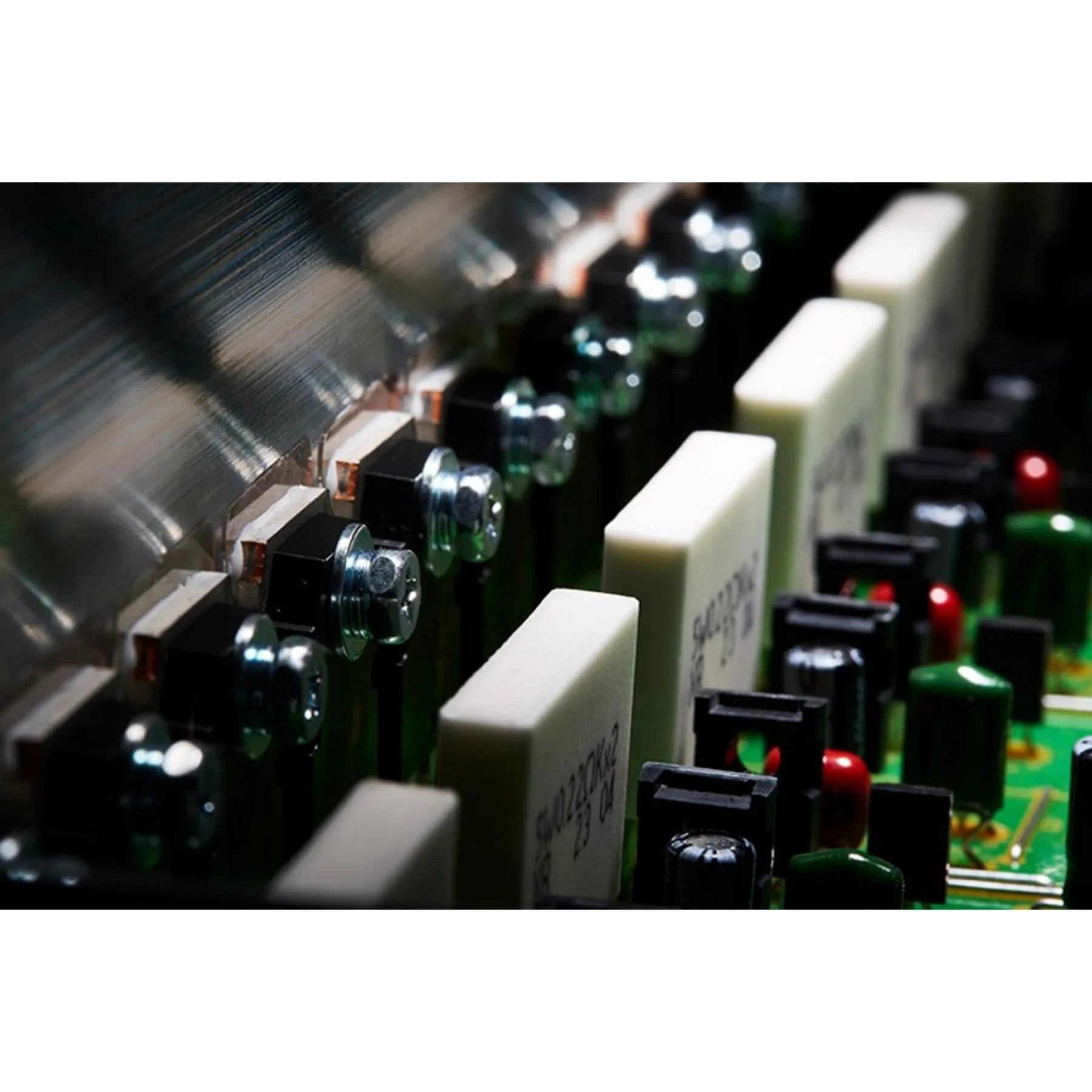 Yamaha RX-300A 5.2-Channel AV Receiver - Image 6